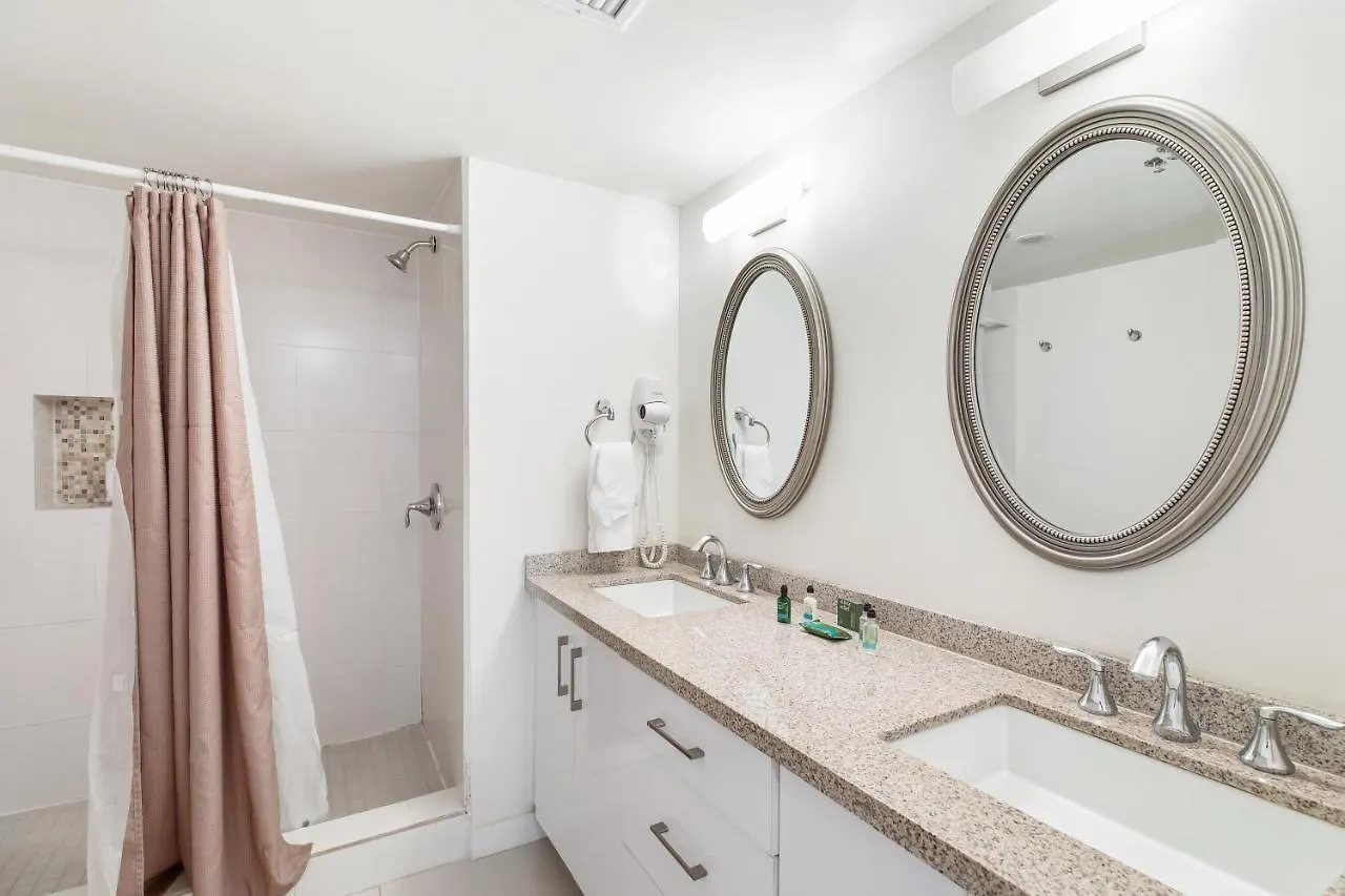 Perfect Oceanview Condo! Enjoy Beachdeck, Shared Pools And Jacuzzi Appartement *