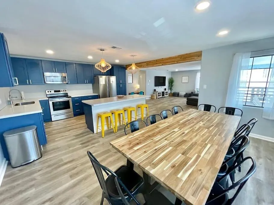 4 Bedrooms House With Private Pool And 2 Min Walk To The - Zula Siesta House South Padre Island
