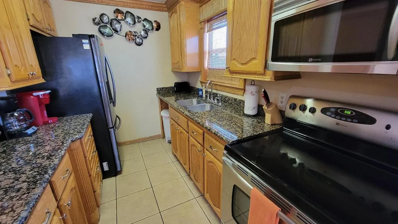 Campeche Triplex Unit C 南帕诸岛