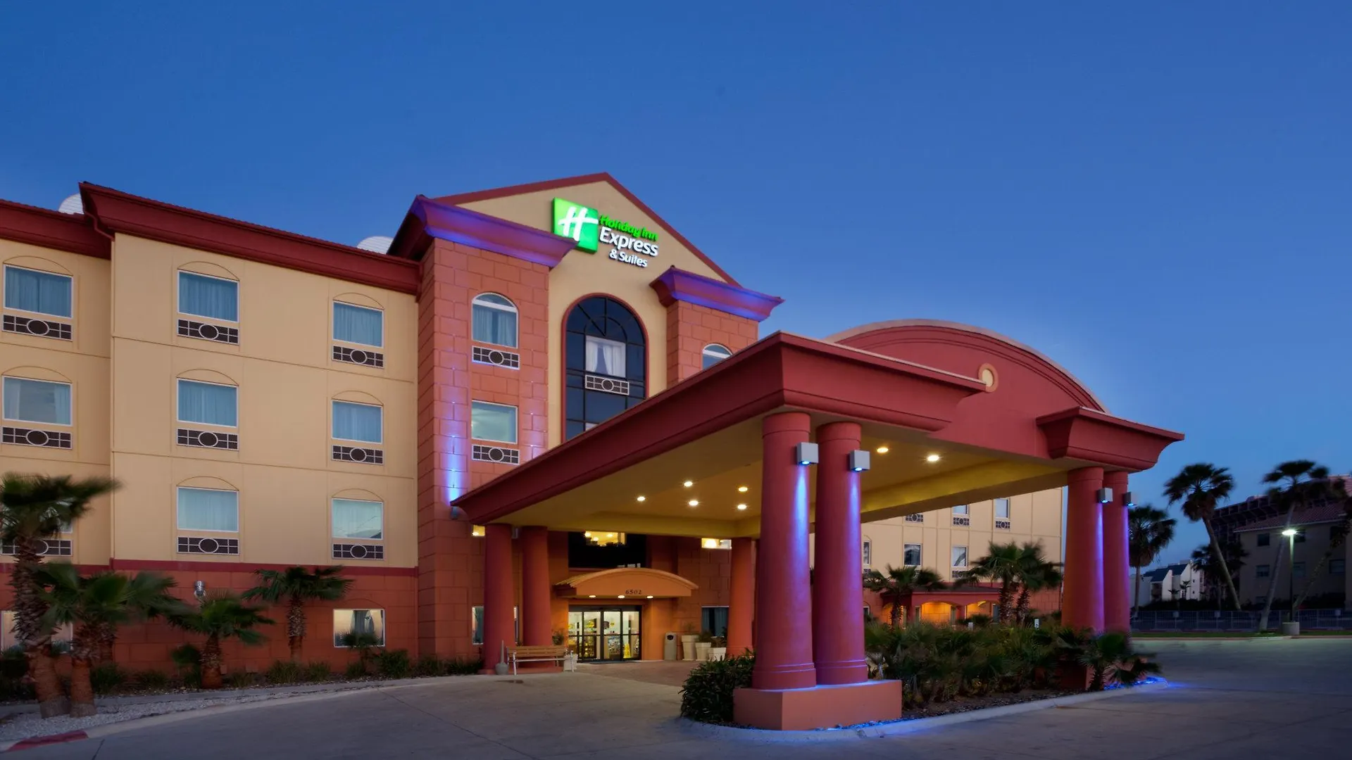 Express And By Ihg 3*