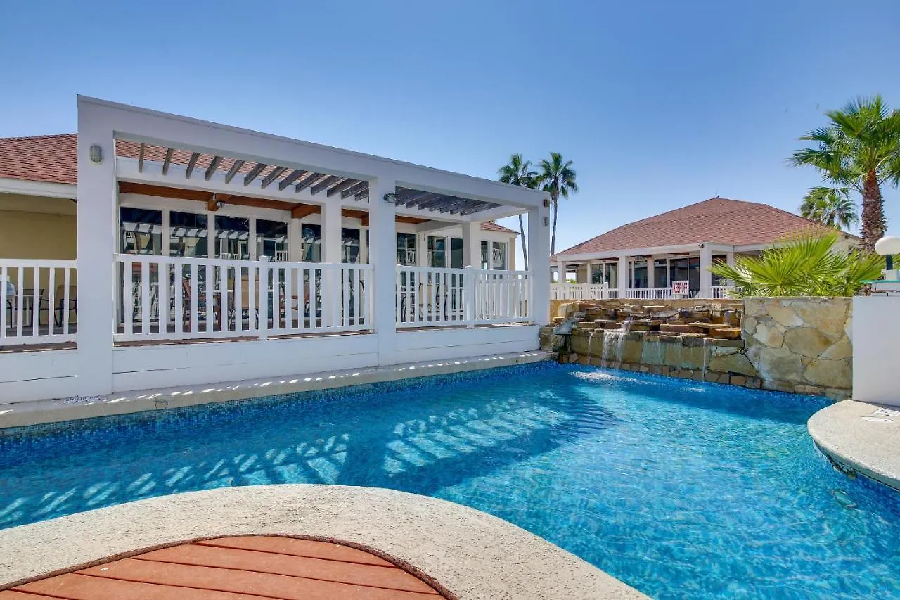 Walk To The Beach! Apartment South Padre Island