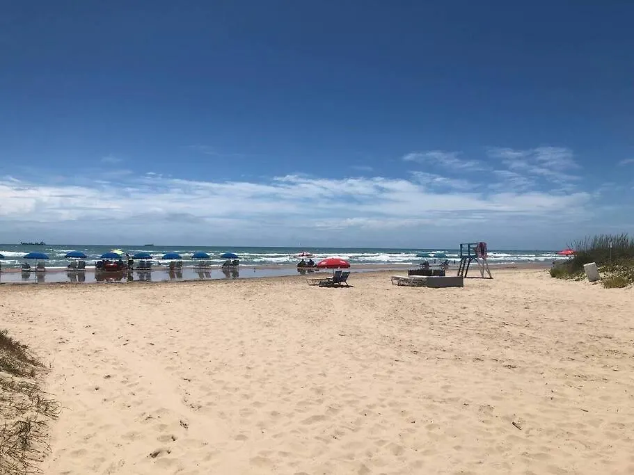 Lovely 2 Bed 2 Bath 2nd Floor By * South Padre Island