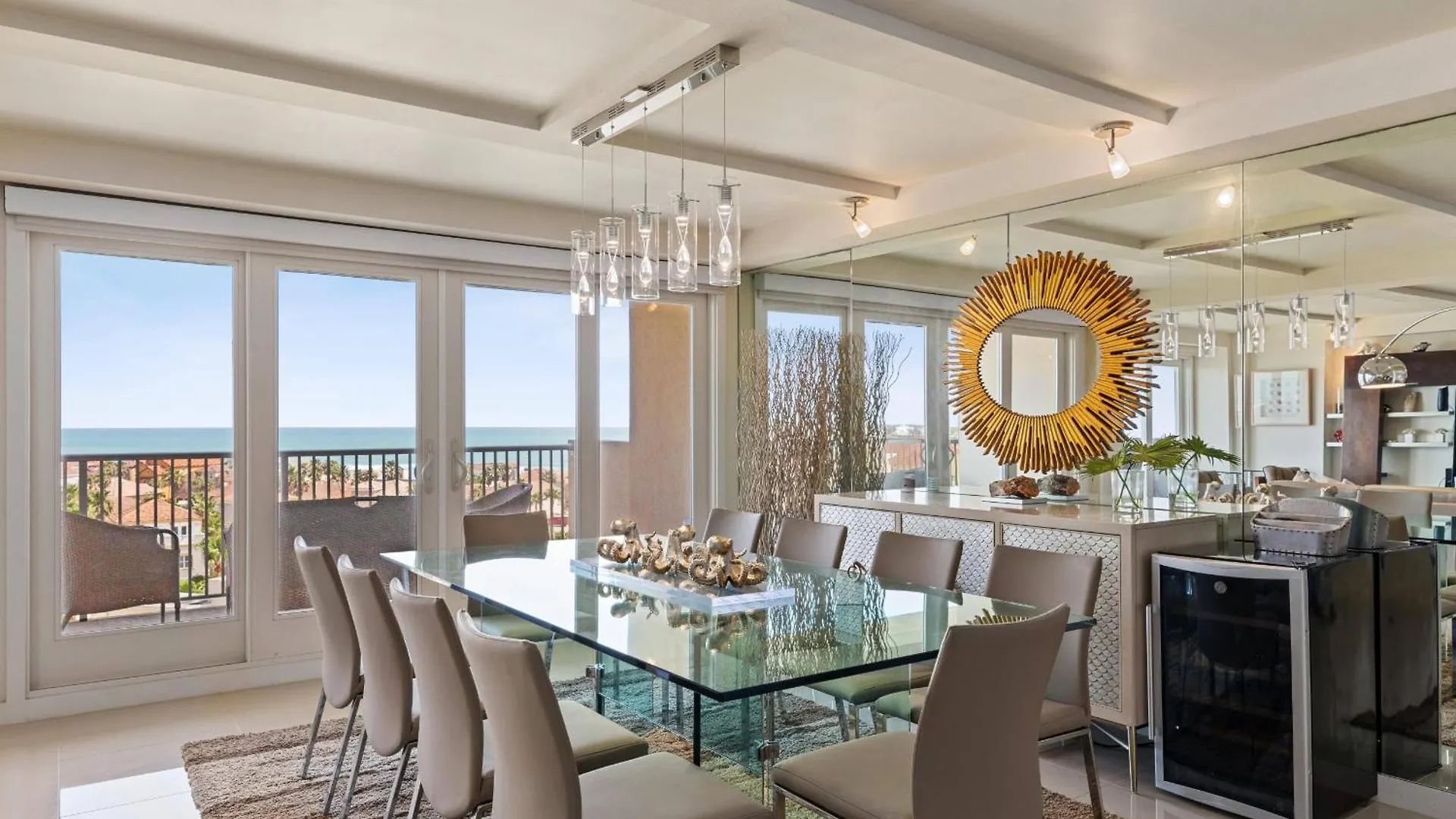 Modern With Ocean View Private Balcony *