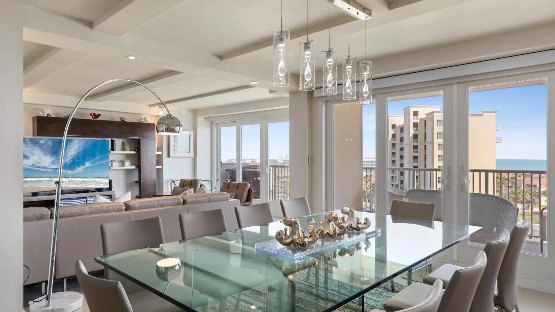 Apartment Modern With Ocean View Private Balcony