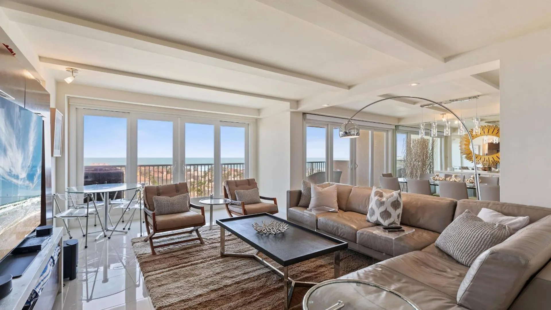 Modern With Ocean View Private Balcony