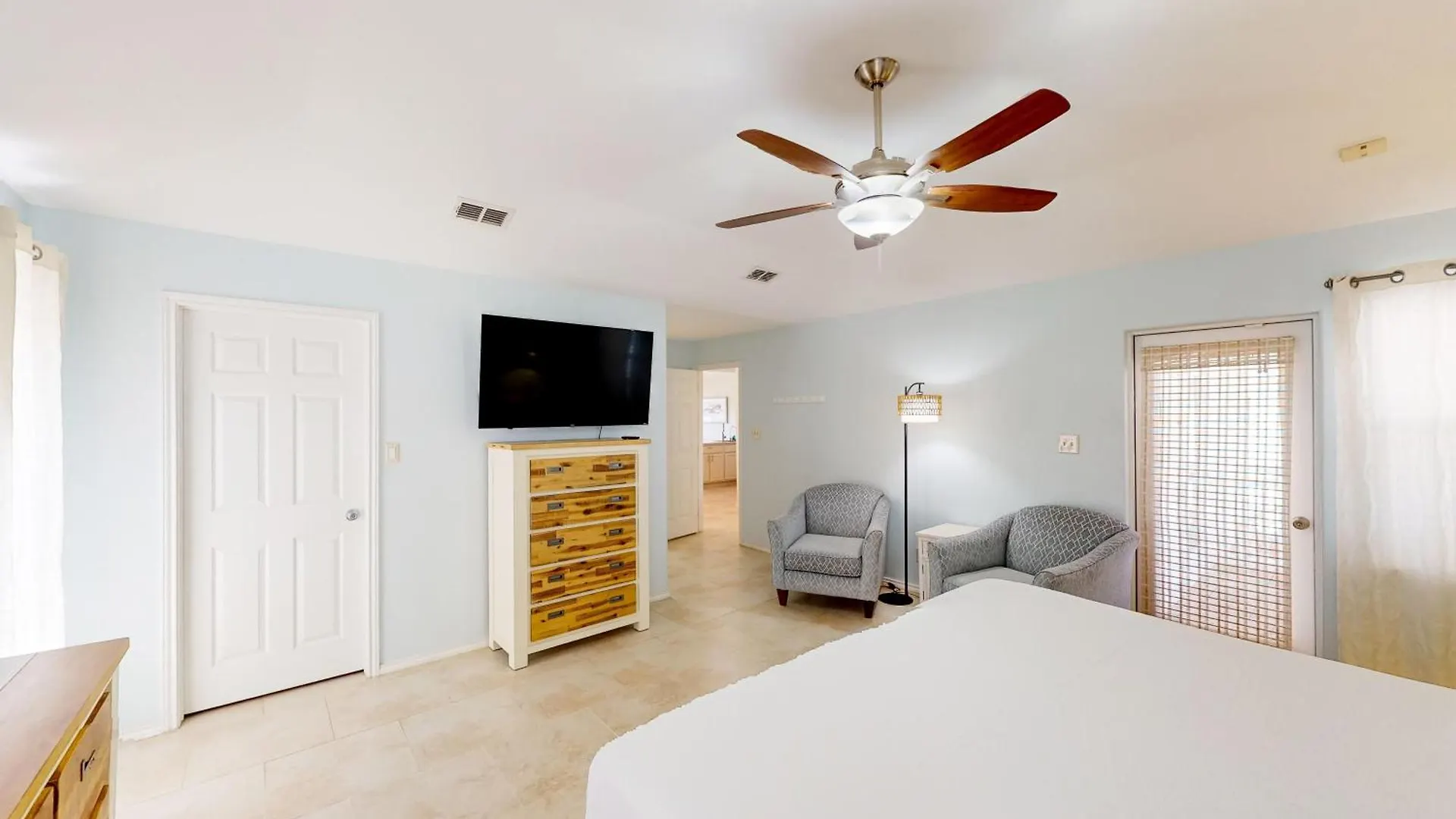 Lantana Bay Escape *
