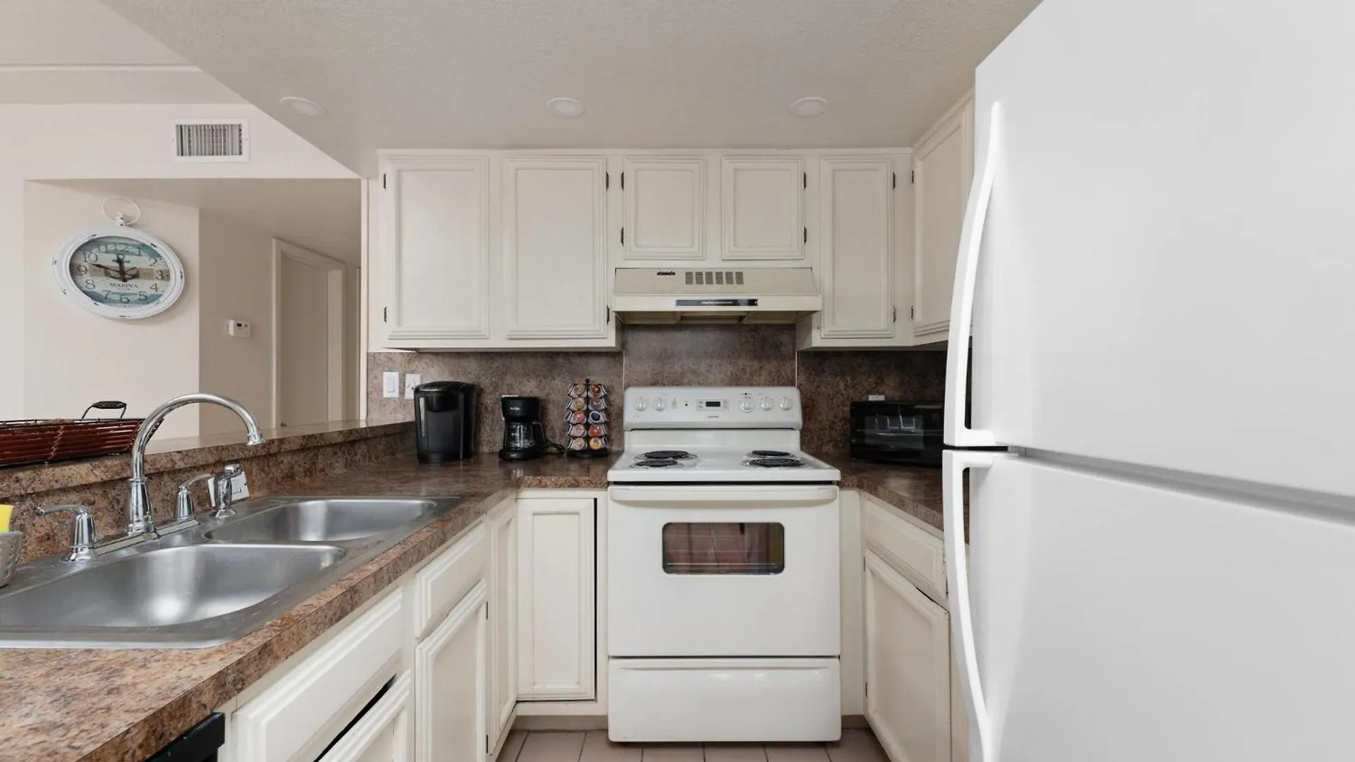 Holiday home Lovely 2 Bed 2 Bath 2nd Floor By