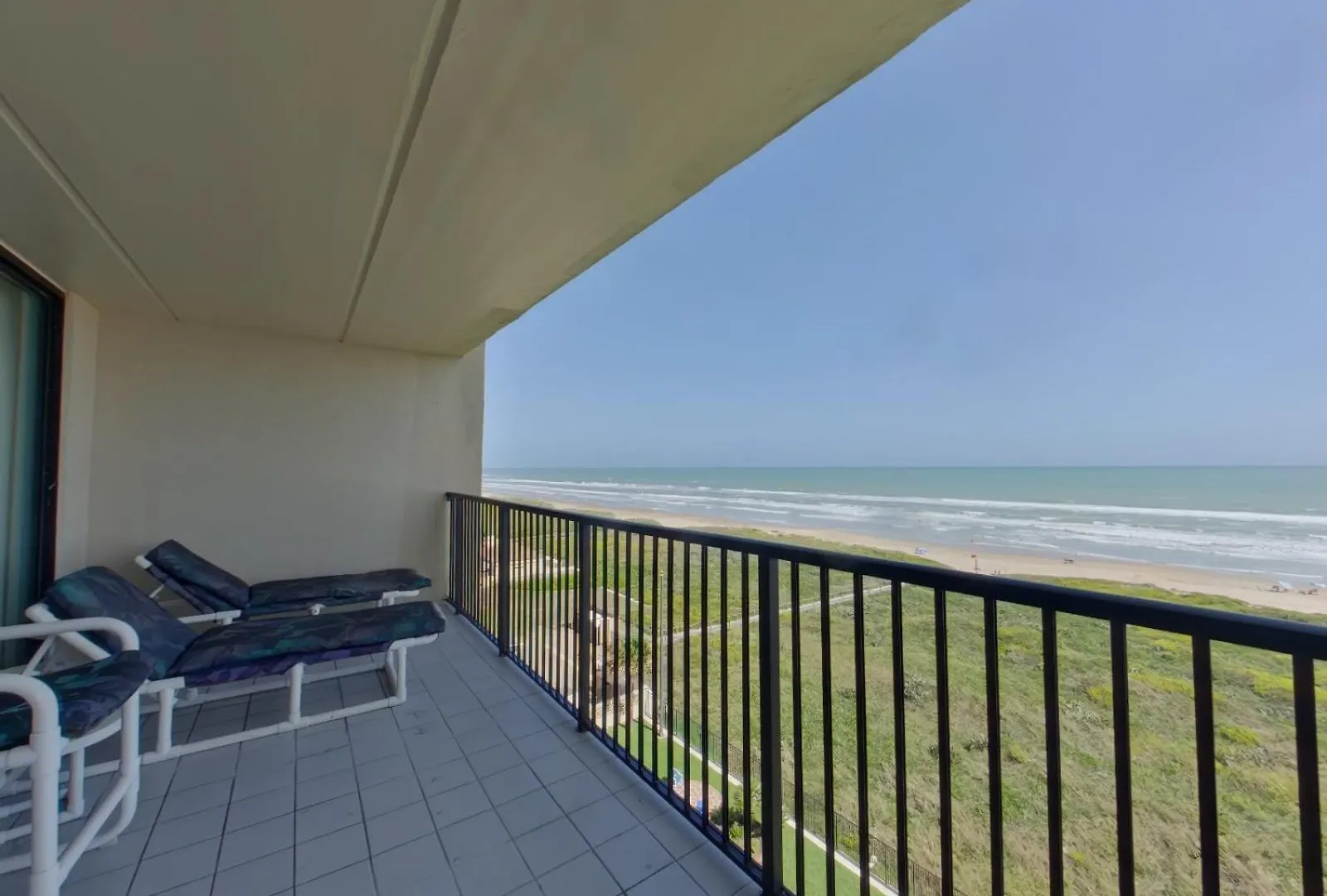 度假居 3br With Beautiful Views - Suntide Iii, Unit 703 *