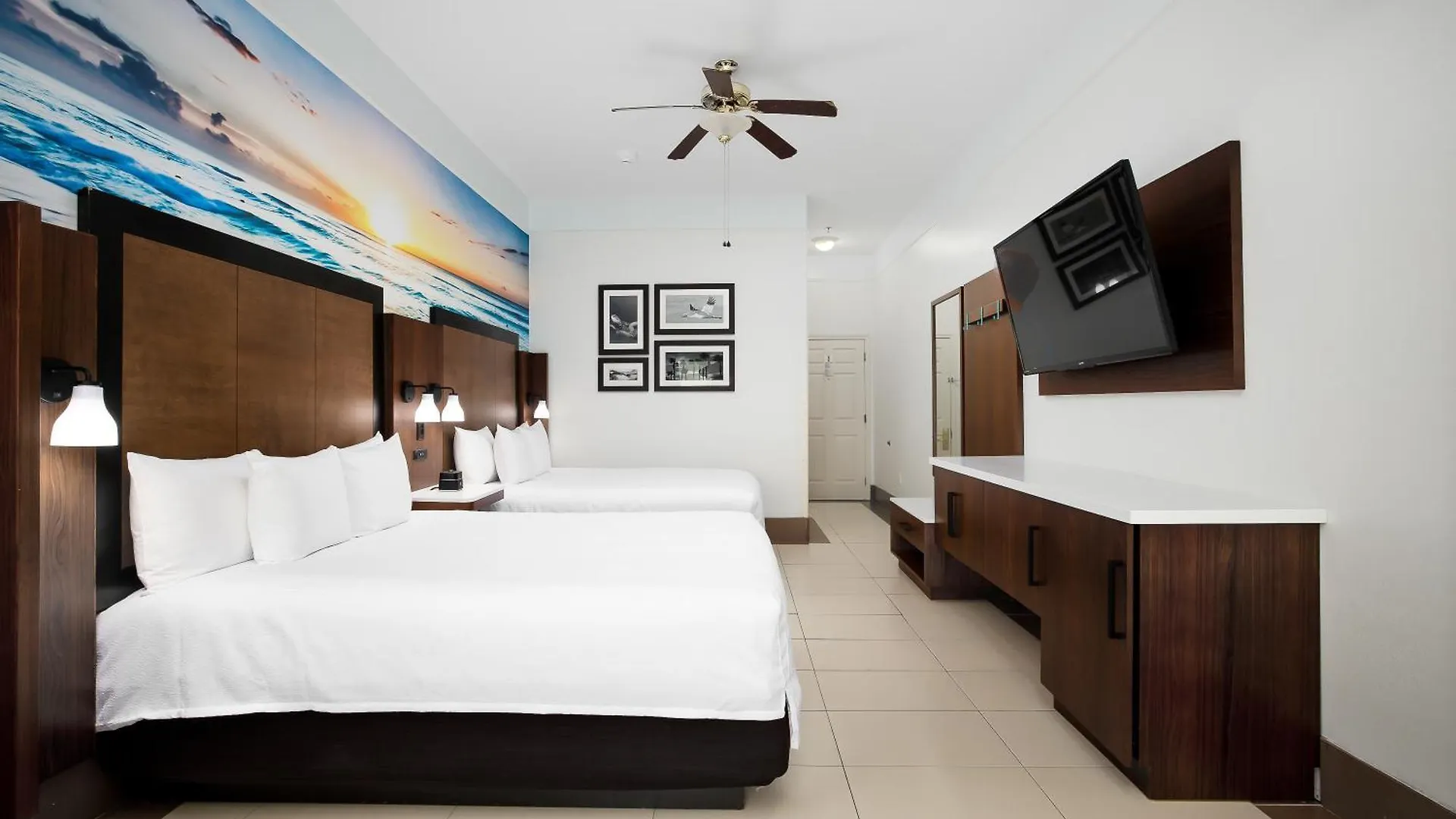 Rose Hotel
