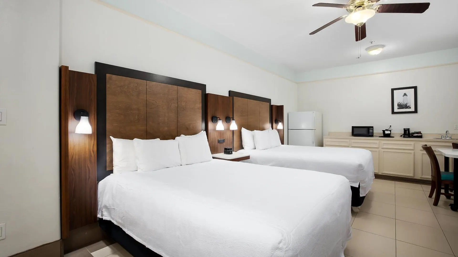 Rose Hotel