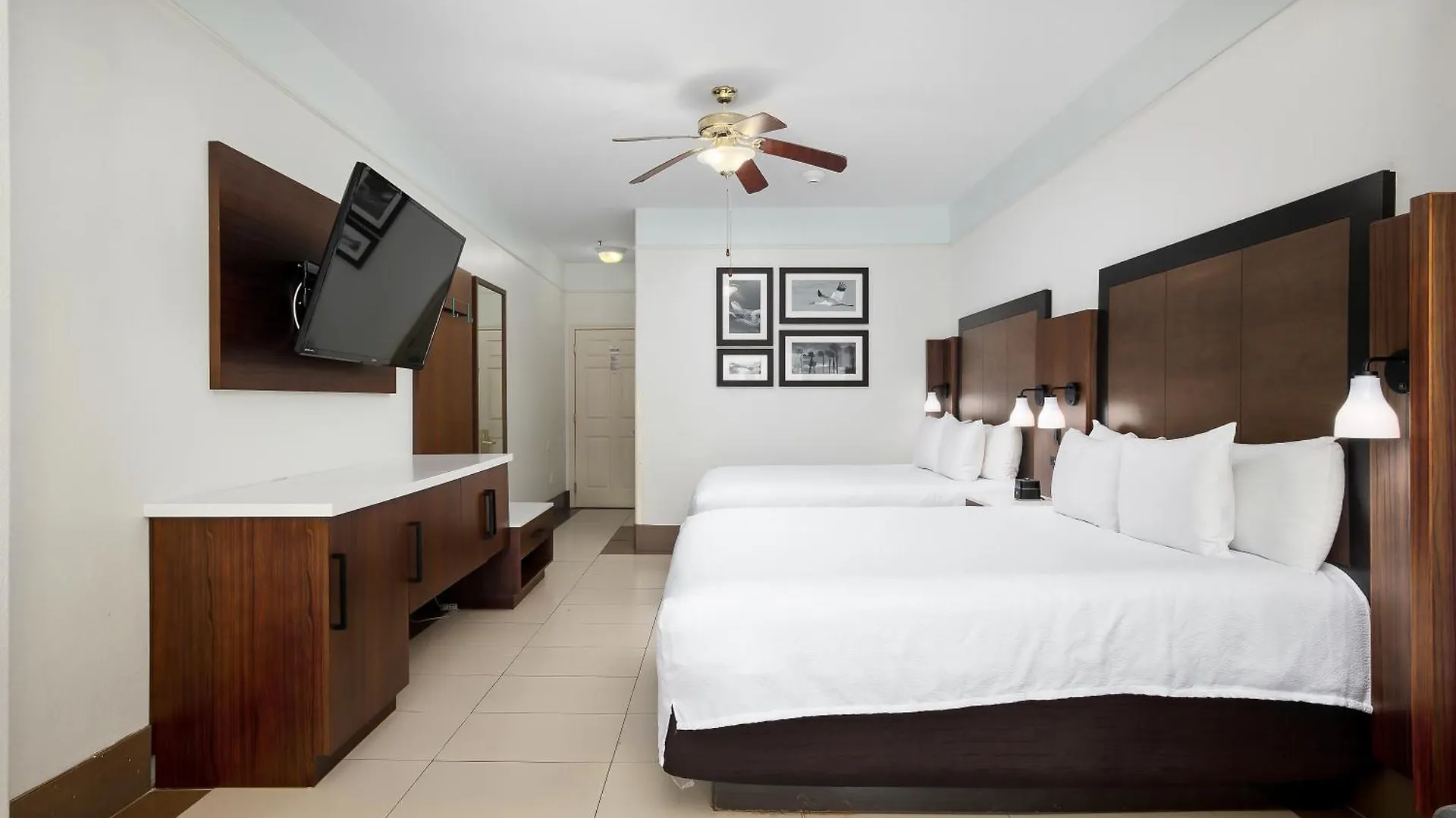 Rose Hotel