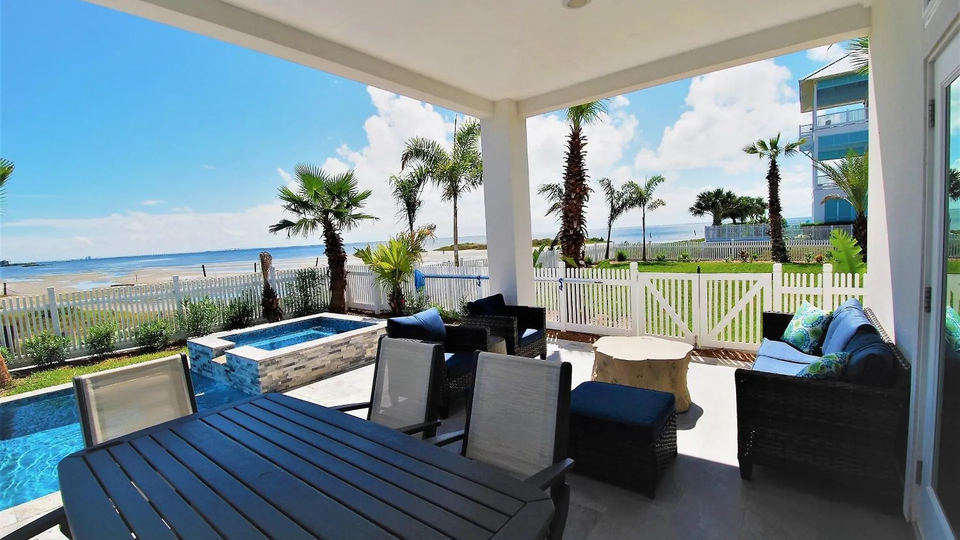 Kite One - Private Bayside With Pool And Hot Tub *