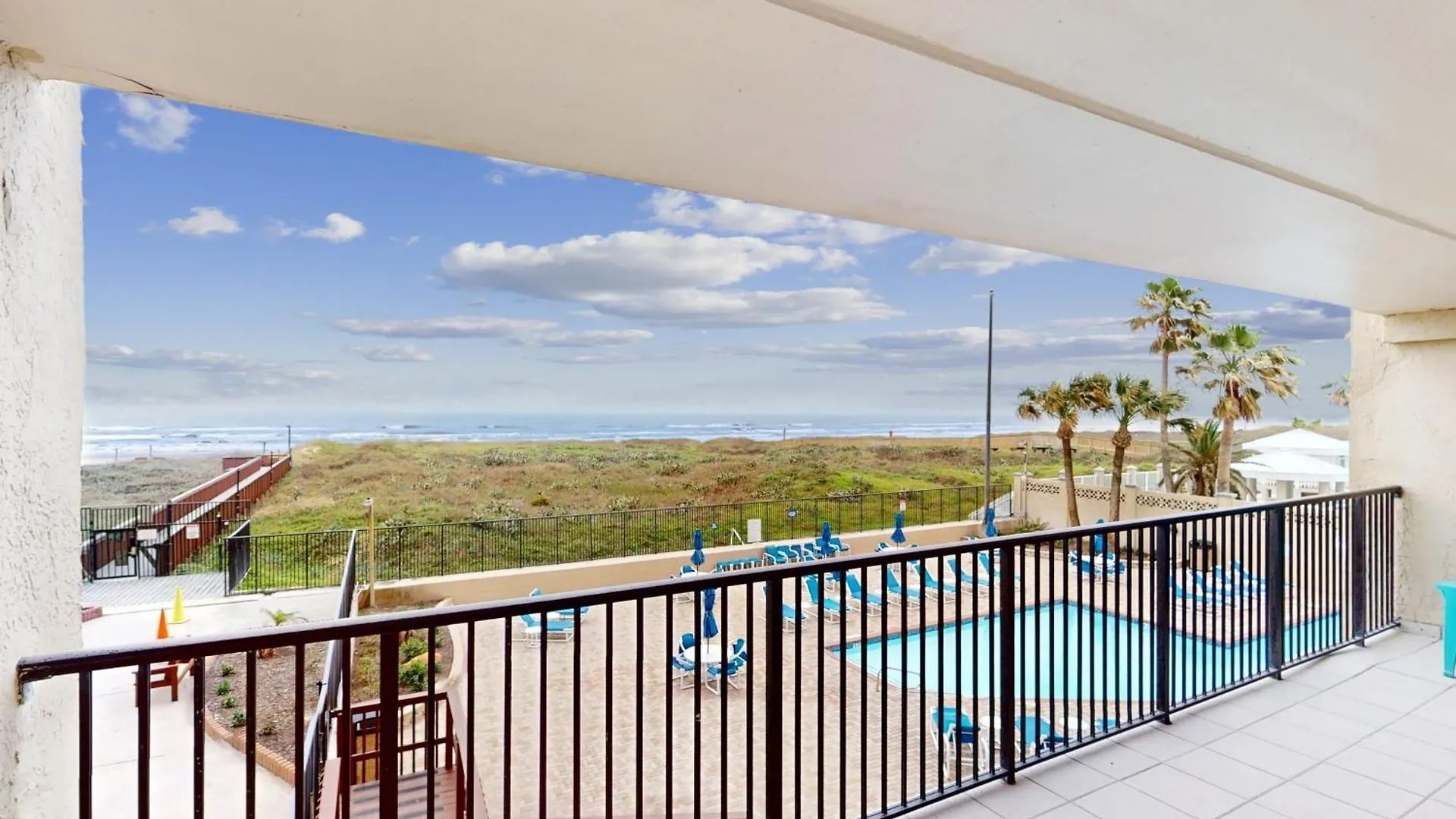 Apartment Suntide Iii *