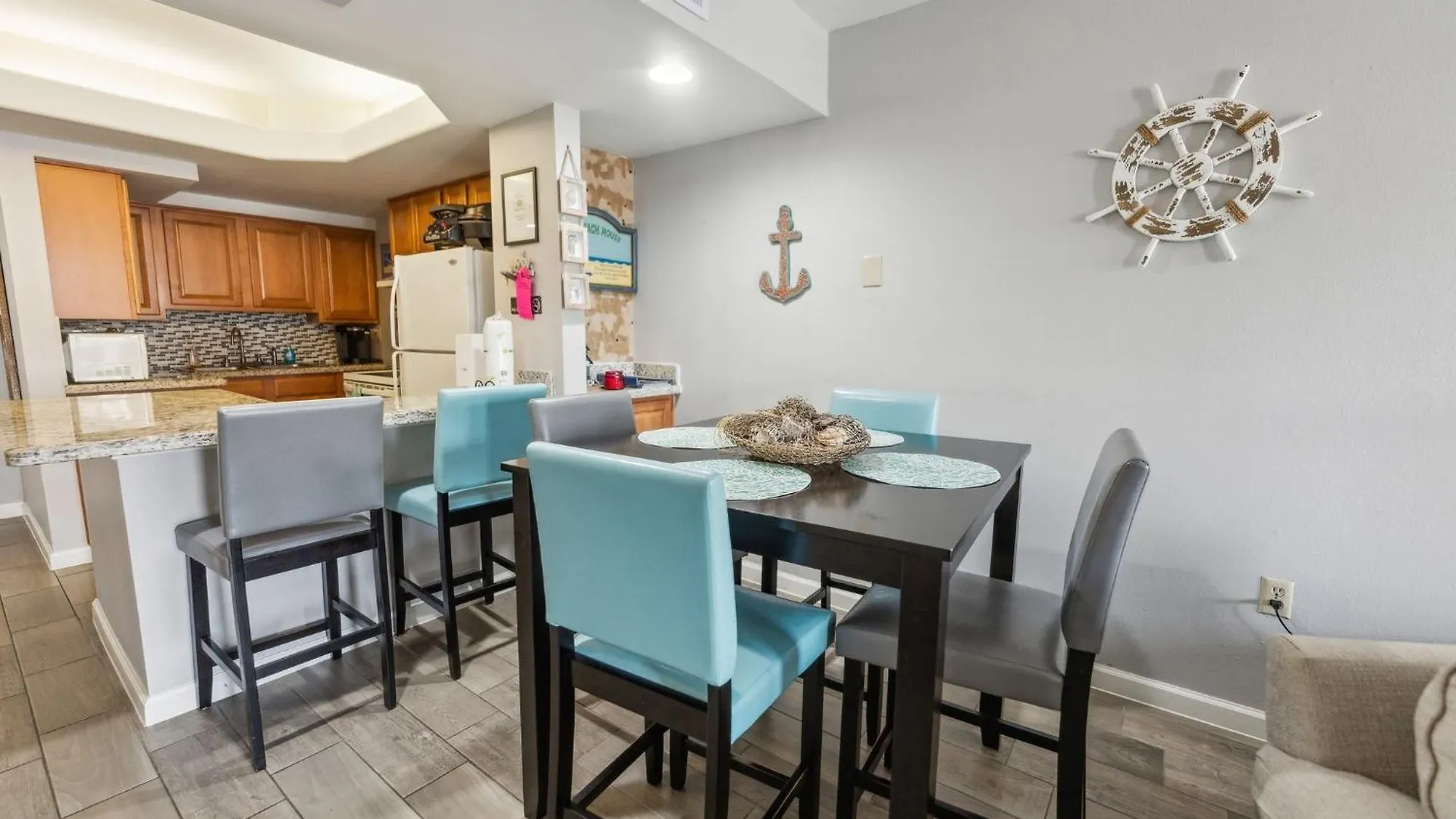 Apartment Gulf Getaway With Pool South Padre Island
