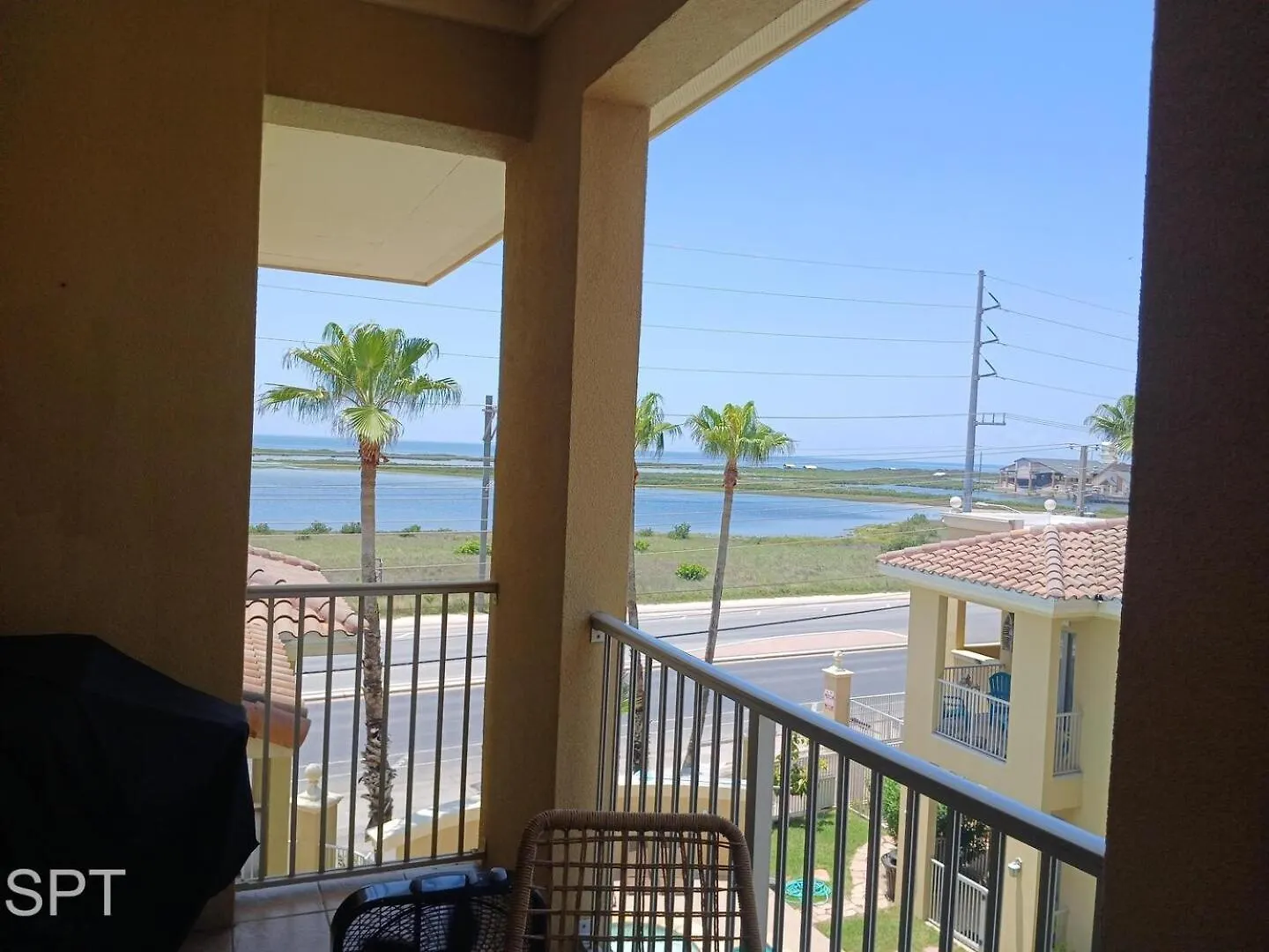 Verandas Apartment