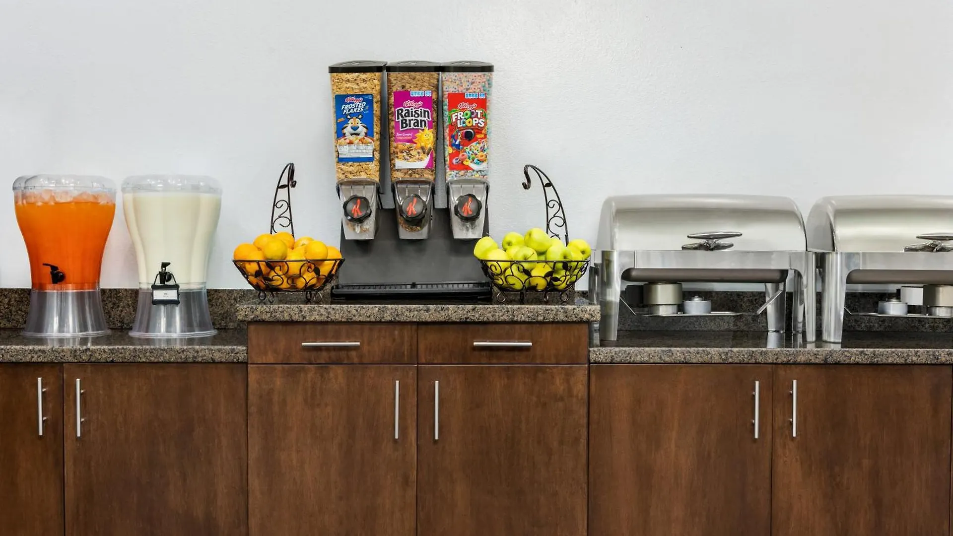 5 Bedroom Beachfront - 3rd Floor Apartmán