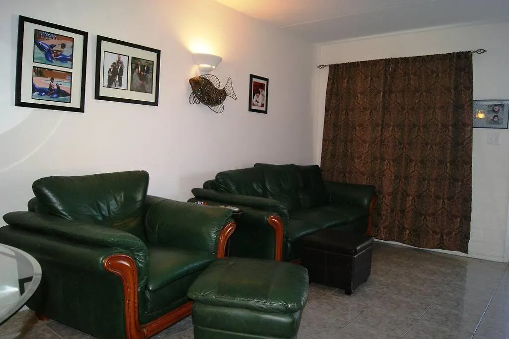 Parklane #105 2-3 Minute Walk To Access Appartement