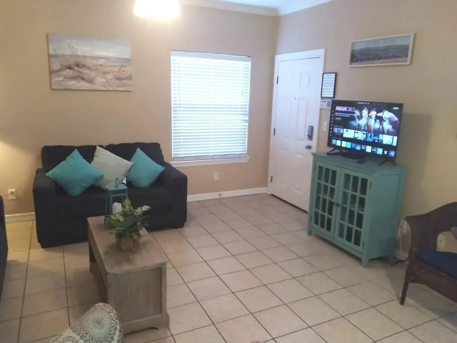Apartment Cabos Ii #1 Mid-island 2-3 Minute Walk Access *