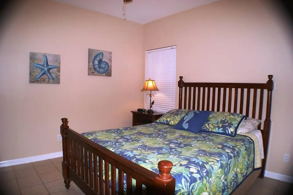 Apartment Cabos Ii #1 Mid-island 2-3 Minute Walk Access *