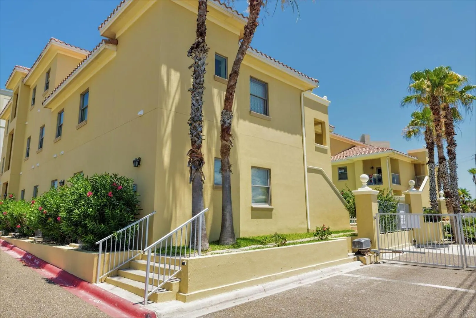 Las Verandas By Padre Getaways * South Padre Island