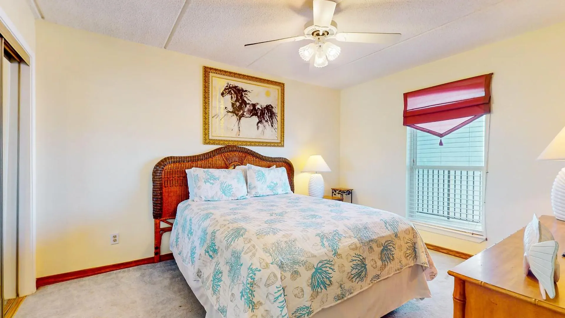 Suntide Iii Apartment