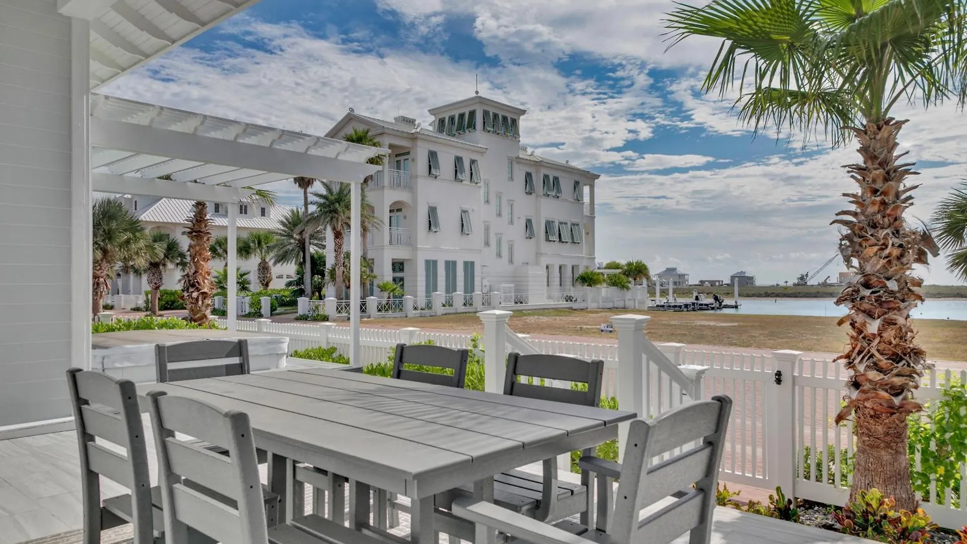 Holiday home Cielito Lindo - Private With Hot Tub South Padre Island