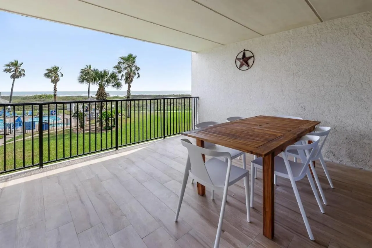Saida Ii Beachfront Oasis Holiday home