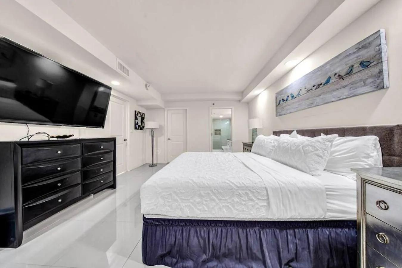 Luxury Beachfront With Amazing Sunset Views *
