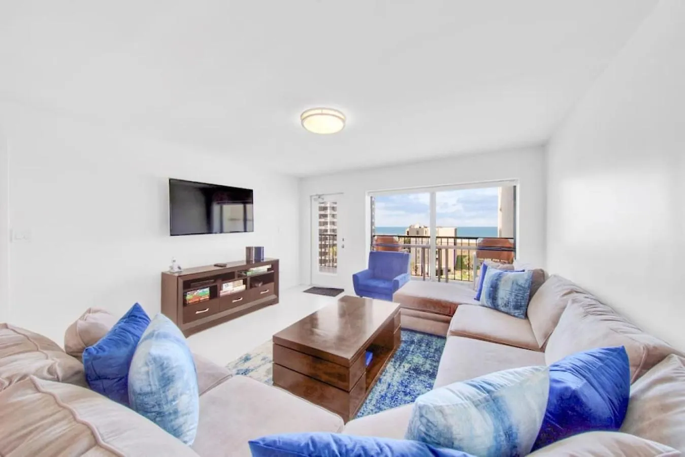 Semesterbostad Amazing 7th Floor Beachfront Wonderful Views South Padre Island