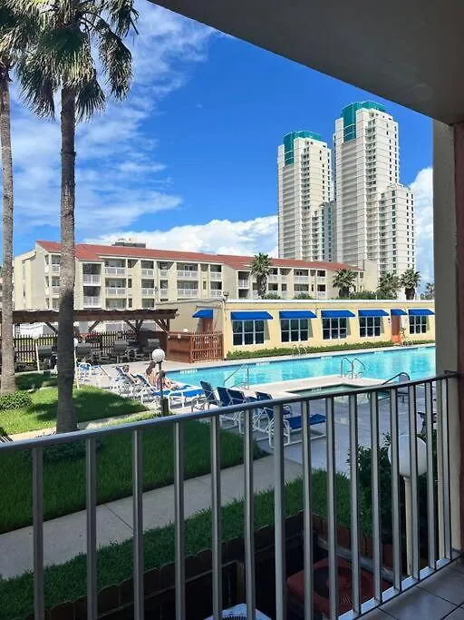 Apartment 2 Bedroom Walk To The