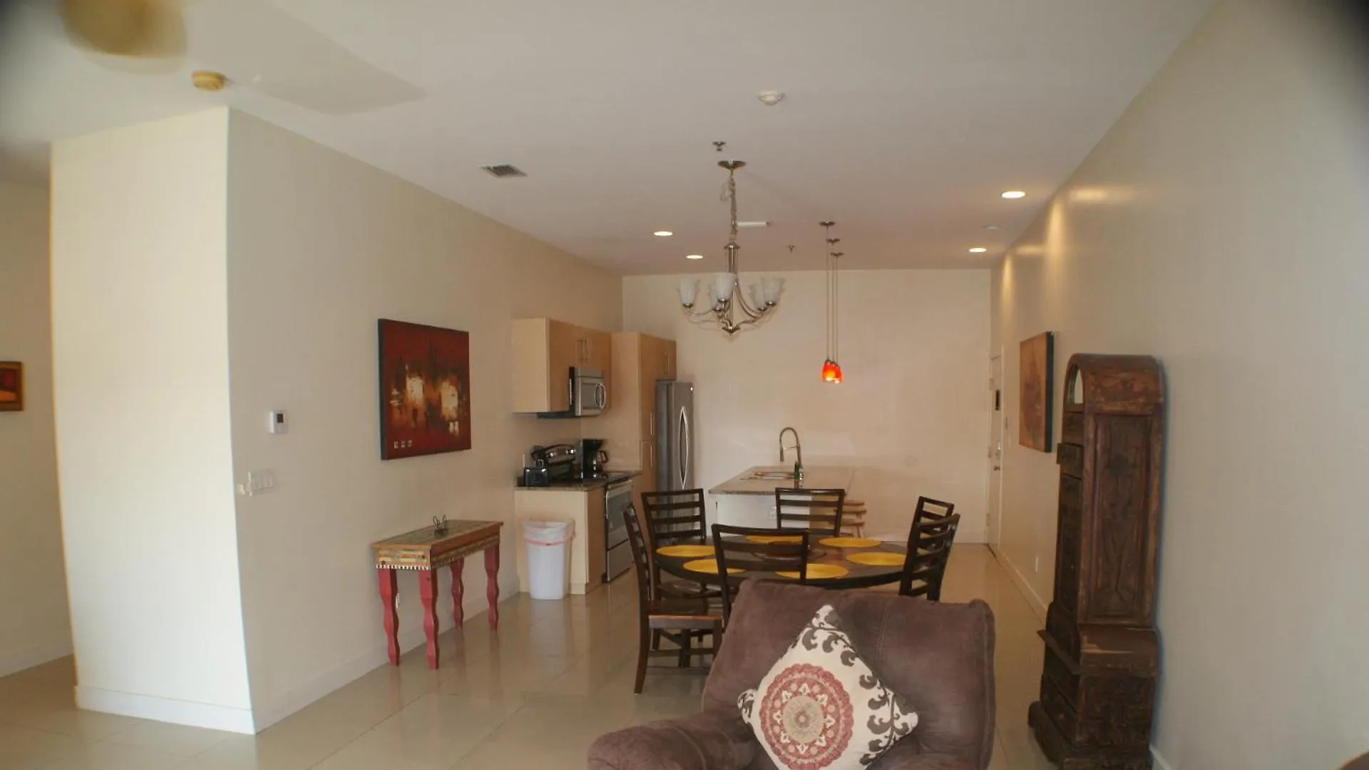 Apartment La Isla 201 Mid-island Next Park Isla Blanca