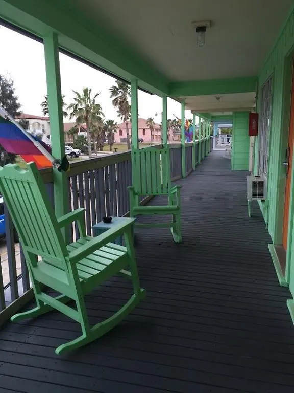 Upper Deck And Bar - Adults Only 3* 南帕诸岛