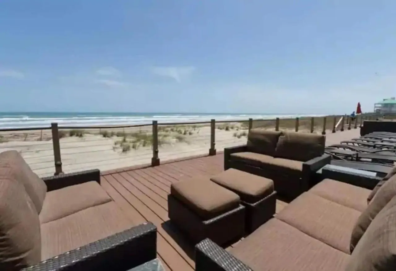 Solare Sunset Oasis On The *