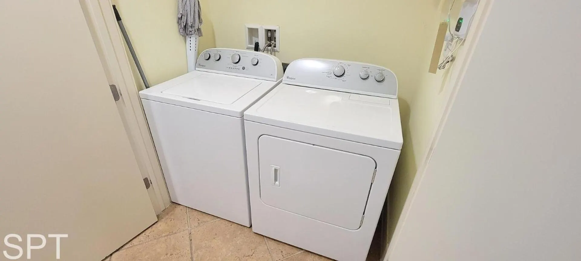 Apartmán Sapphire 1706 *