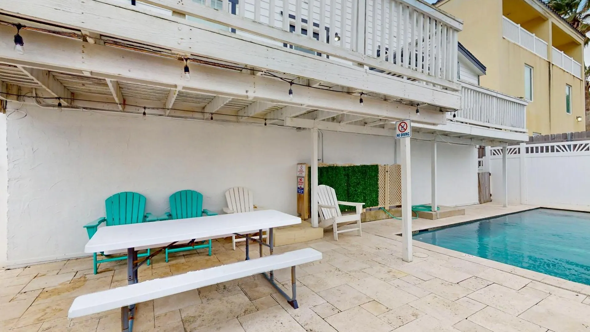 Holiday home The Amberjack Oasis