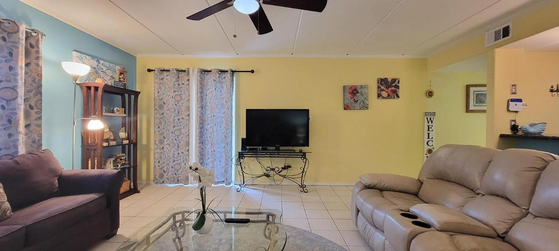 Spotless Updated With Pool - Habitat Unit 7 *