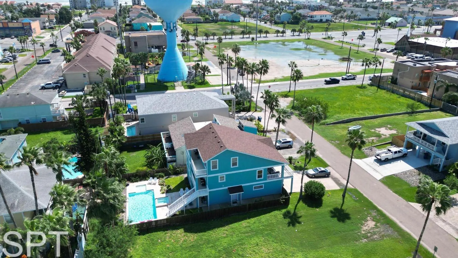 Tranquil Turquoise Retreat