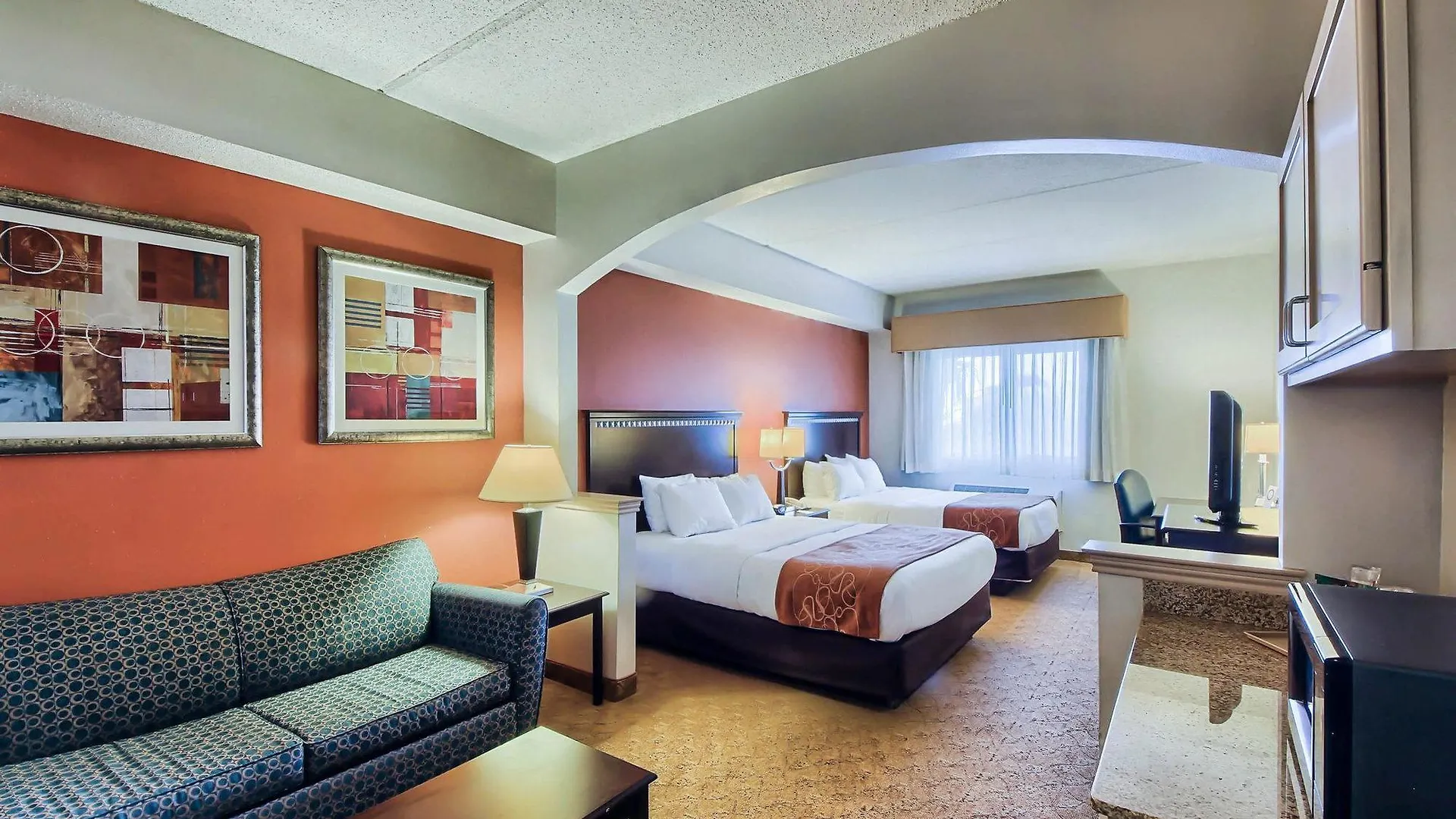 Comfort Beachside Hotel