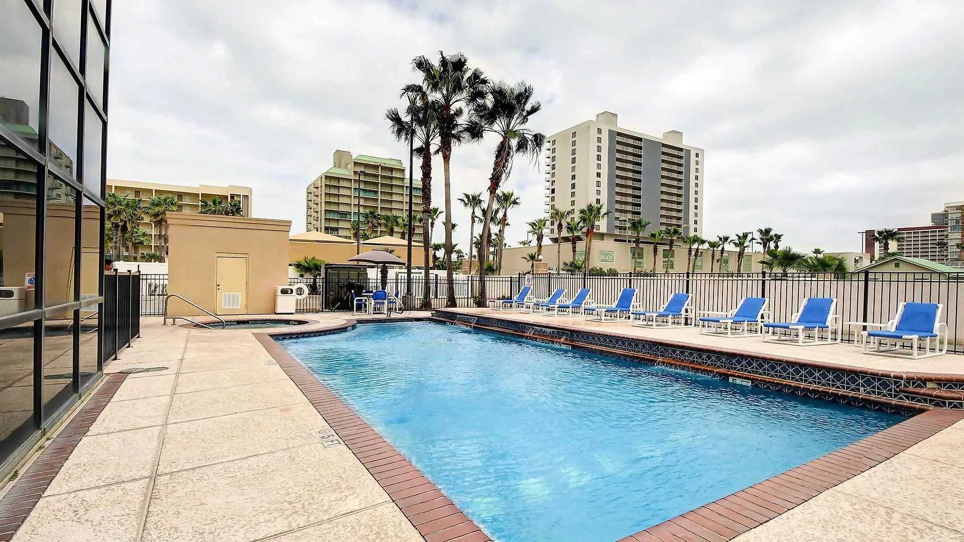 Comfort Beachside South Padre Island