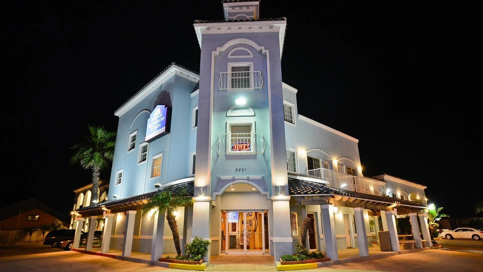 Casa Bella Hotel&suites Hotel 2*