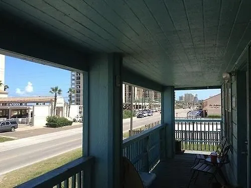 Hotel Gulf 4 Bedroom By Fountain Vista Homes