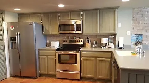 Gulf 3 Bedroom By Fountain Vista Hotel 3*