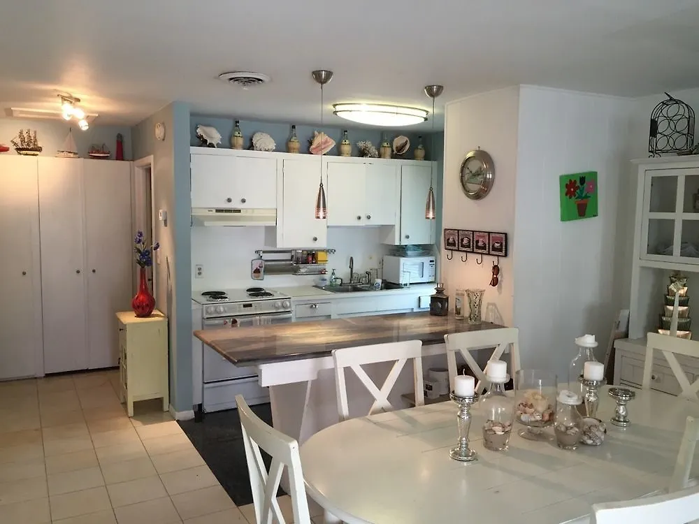 Gulf 4 Bedroom House By Fountain Vista *