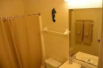 Gulf 4 Bedroom By Fountain Vista Homes 3*