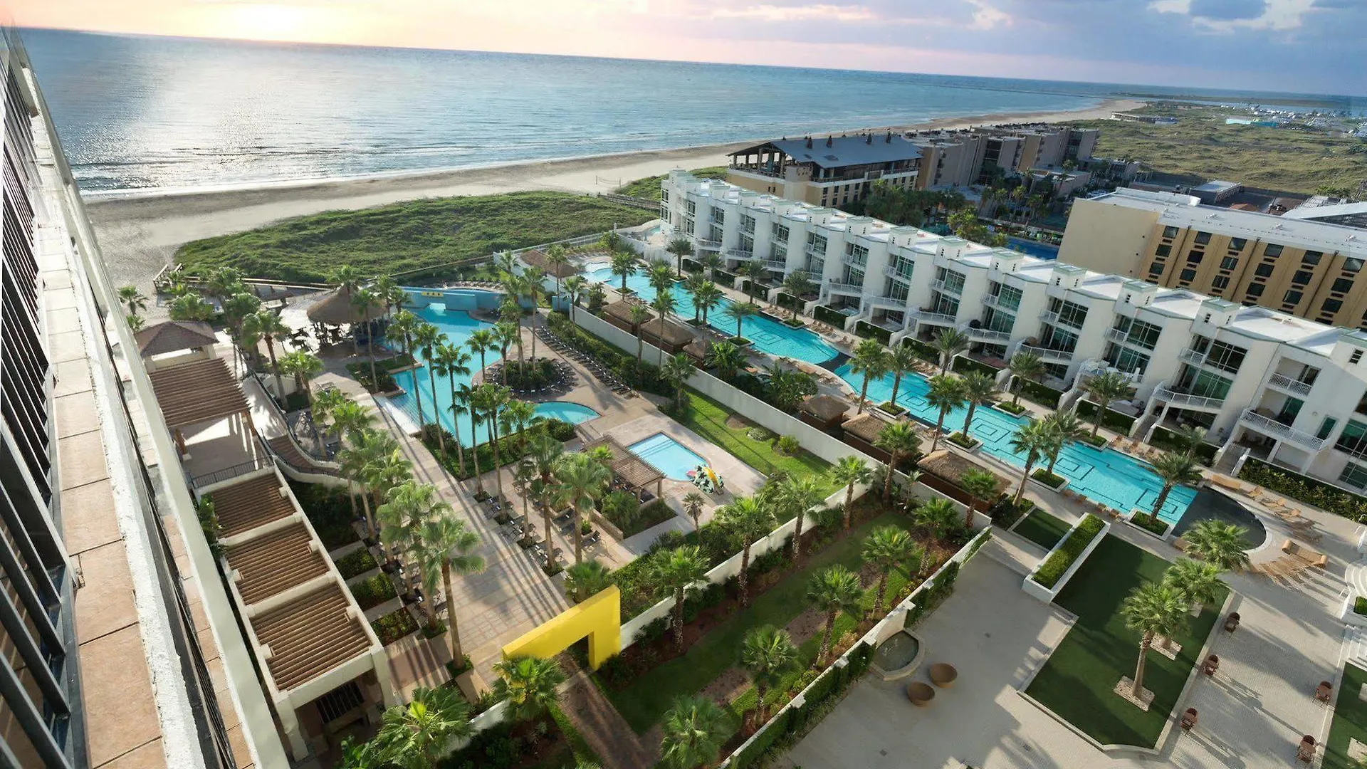 Resort Margaritaville South Padre Island