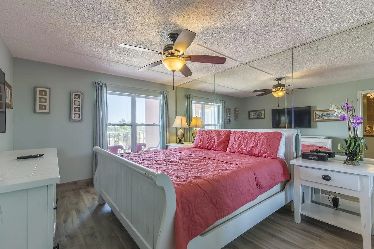 Gulf View Aparthotel