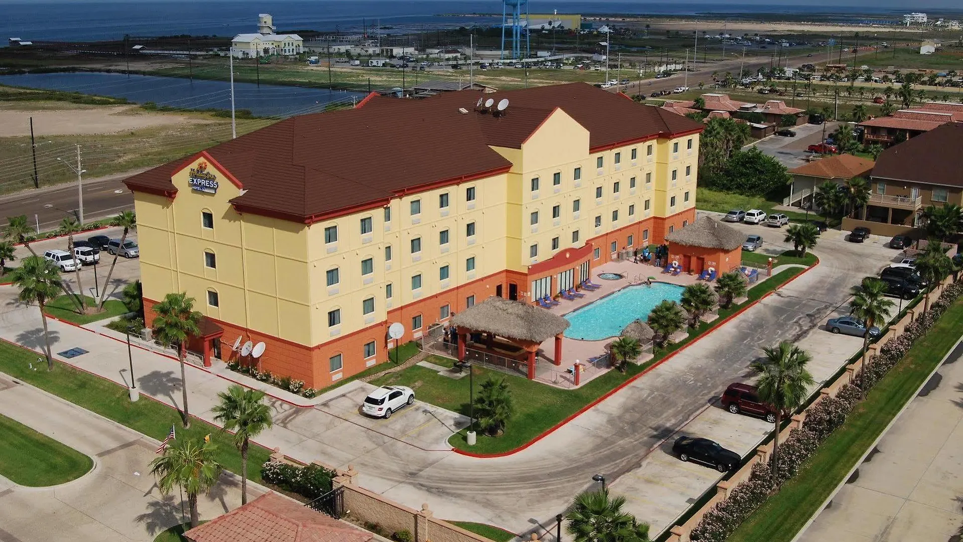 Express And By Ihg Resort