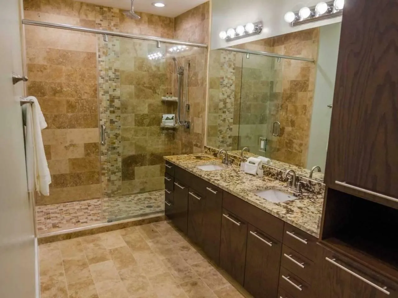 5 Bedroom Beachfront - 3rd Floor South Padre Island