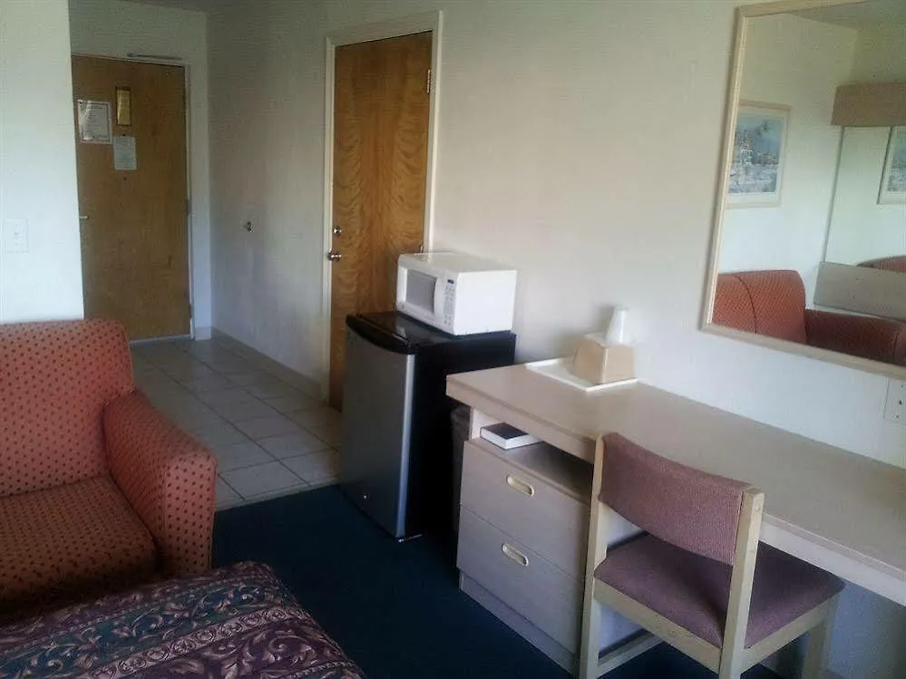 Western Beachside 3*