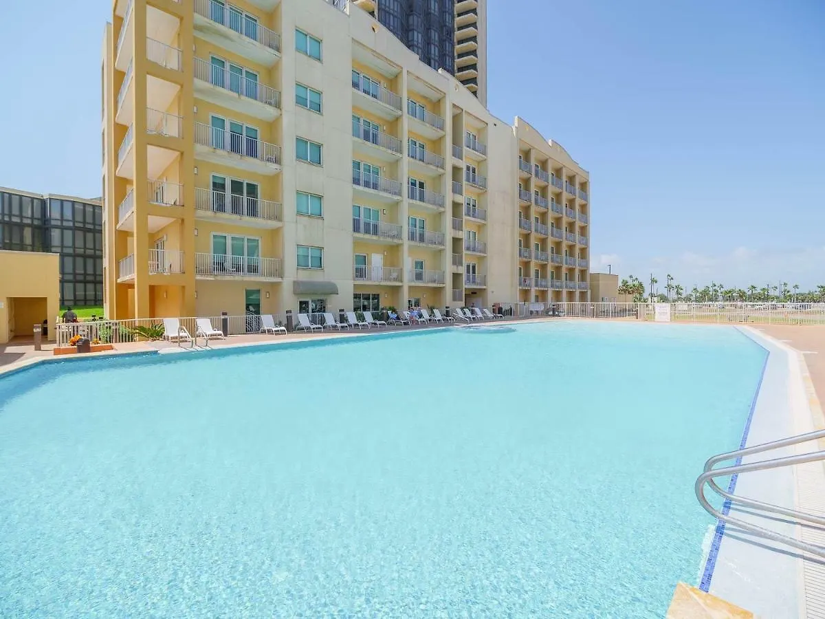 Apartment Luxurious 3 Bedrooms In Peninsula At The Beach
